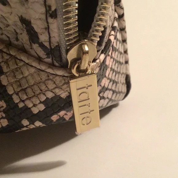 Tarte Makeup set with bag 12pieces NEW - Picture 15 of 15